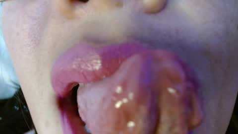 Snapshot of miss_evoleth2 chatting on April 24, 2026, 3:53 am Miss Evoleth online show from April 24, 2026, 3:53 am