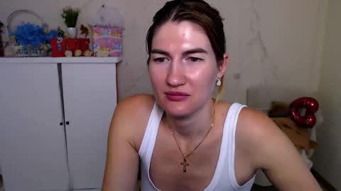 Hellen online show from November 29, 2025, 7:55 am