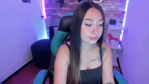 Isabella online show from February 12, 2025, 12:33 pm