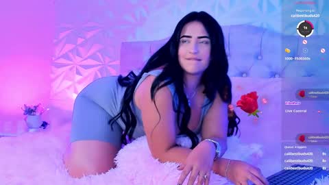 Ivy online show from January 21, 2025, 8:54 pm