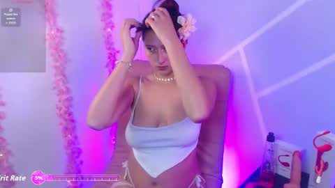 miss_jhelenaa_ online show from November 4, 2025, 3:27 am