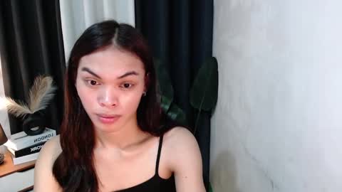 Snapshot of miss_jhes chatting on December 3, 2025, 1:24 am Jhes online show from December 3, 2025, 1:24 am