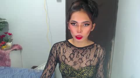 Snapshot of miss_juliex chatting on June 16, 2026, 9:23 am julie online show from June 16, 2026, 9:23 am