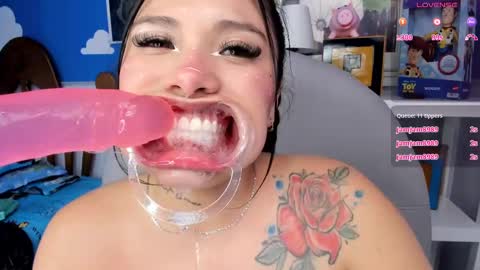 Snapshot of miss_keisi chatting on February 11, 2025, 9:25 pm Keisi online show from February 11, 2025, 9:25 pm