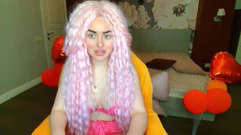 miss_kiten online show from May 31, 2026, 7:59 pm