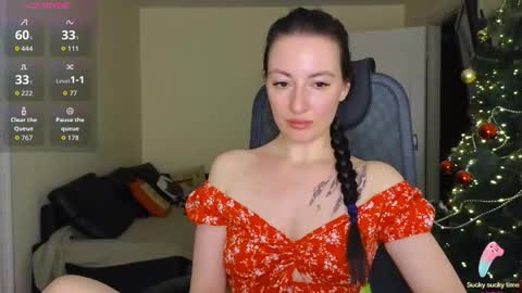 Laura online show from December 4, 2025, 1:53 pm