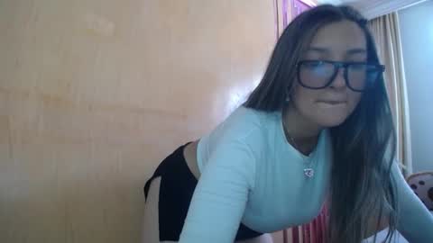 lilieth  online show from March 2, 2026, 7:54 pm