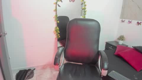 Luci online show from March 3, 2026, 1:39 pm