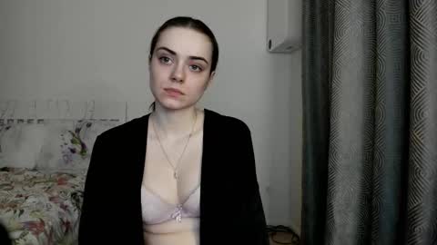 Jenny online show from November 20, 2025, 3:23 pm