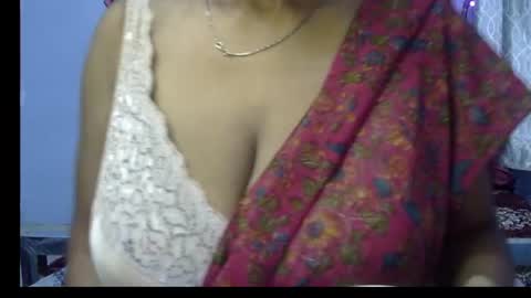 Snapshot of miss_mahi69 chatting on June 29, 2026, 1:33 pm Mahi online show from June 29, 2026, 1:33 pm