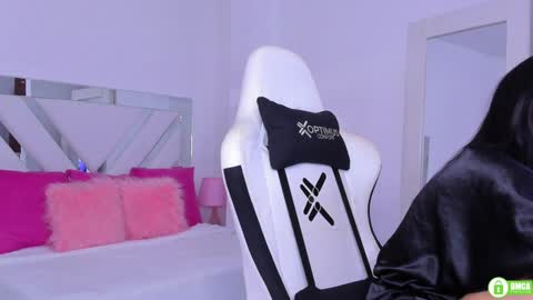   online show from January 18, 2025, 10:49 am