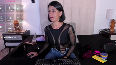 Snapshot of miss_milf_ chatting on February 24, 2026, 7:34 pm miss_milf_ online show from February 24, 2026, 7:34 pm