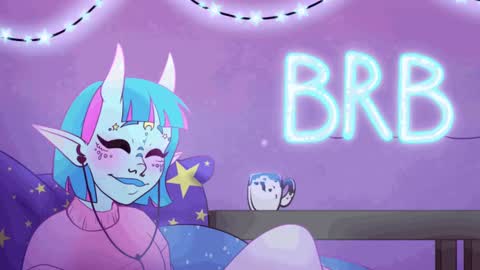 Snapshot of miss_myers chatting on March 5, 2025, 8:32 am Goddess Myers thumb up is important for me kisses online show from March 5, 2025, 8:32 am