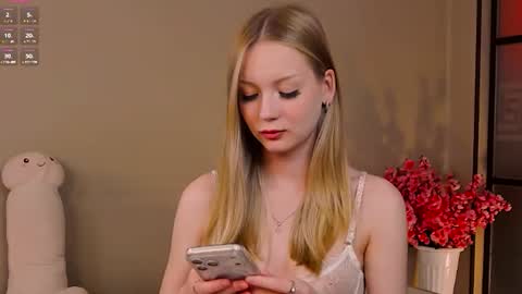 Snapshot of miss_nicoletta chatting on July 5, 2026, 11:12 pm Nicole online show from July 5, 2026, 11:12 pm