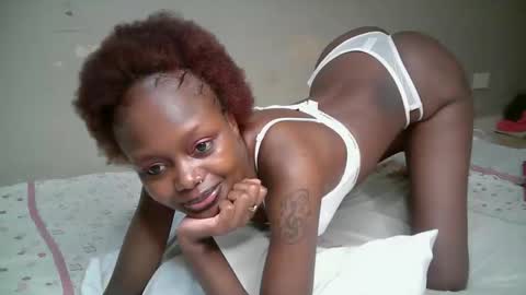 Snapshot of miss_pretty01 chatting on April 9, 2026, 6:19 am miss_pretty01 online show from April 9, 2026, 6:19 am