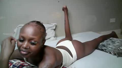 Snapshot of miss_pretty01 chatting on April 16, 2026, 10:01 pm miss_pretty01 online show from April 16, 2026, 10:01 pm