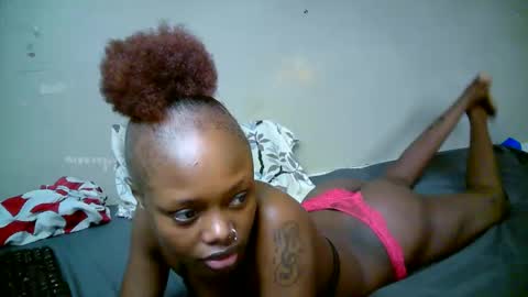 Snapshot of miss_pretty01 chatting on May 6, 2026, 12:41 am miss_pretty01 online show from May 6, 2026, 12:41 am