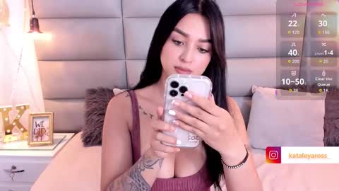 onlyfanskataleyaross online show from October 9, 2025, 4:10 am