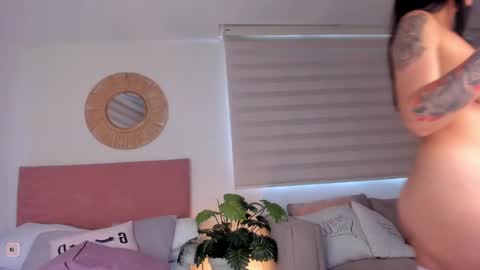 Sofia Alvarez online show from January 15, 2025, 5:58 pm