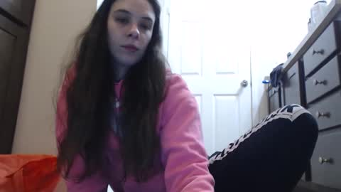 Bella online show from December 7, 2024, 2:09 am