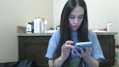 Bella online show from January 28, 2025, 4:19 pm