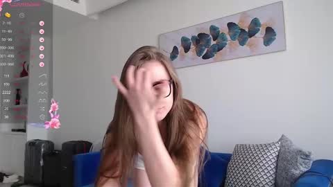 Bella online show from February 22, 2025, 3:01 am