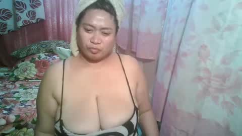 Snapshot of miss_v0lcan0 chatting on March 10, 2025, 10:26 am miss v0lcan0 online show from March 10, 2025, 10:26 am