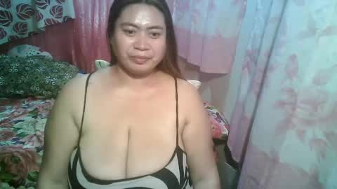 Snapshot of miss_v0lcan0 chatting on March 11, 2025, 12:06 pm miss v0lcan0 online show from March 11, 2025, 12:06 pm