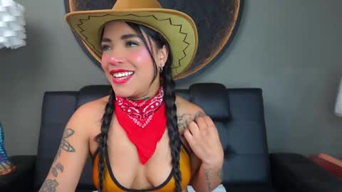 Vaiolette online show from March 14, 2026, 12:32 pm