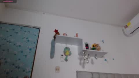 hanna    online show from September 12, 2025, 1:17 am