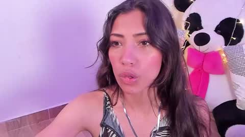 Snapshot of miss_veronica2 chatting on February 21, 2025, 12:28 pm Miss Veronica online show from February 21, 2025, 12:28 pm