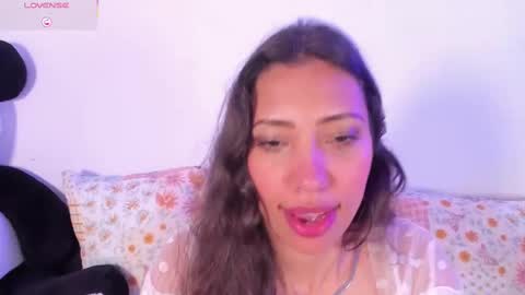 Snapshot of miss_veronica2 chatting on March 7, 2025, 5:49 pm Miss Veronica online show from March 7, 2025, 5:49 pm