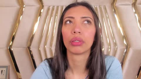 Veronica summer  7AM to 1500 PM hour GMT-5 online show from December 14, 2024, 12:01 pm