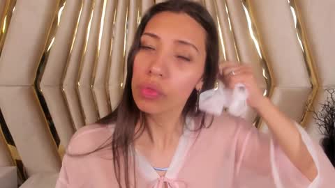 Veronica summer  7AM to 1500 PM hour GMT-5 online show from January 2, 2025, 5:50 pm