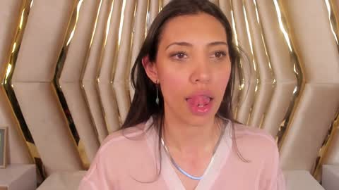 Veronica summer  7AM to 1500 PM hour GMT-5 online show from January 2, 2025, 8:57 pm