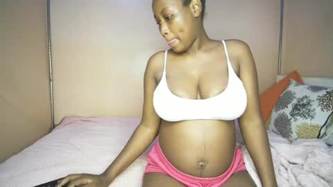 miss_worldfire online show from June 14, 2026, 3:25 pm