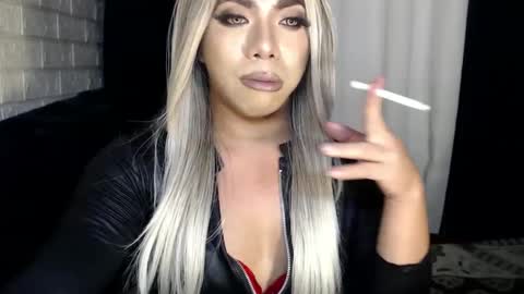 Snapshot of missaira69 chatting on February 20, 2025, 1:36 am AIRA online show from February 20, 2025, 1:36 am