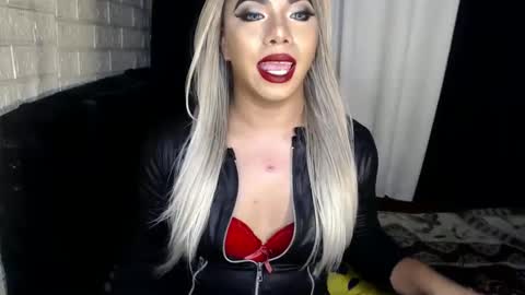 Snapshot of missaira69 chatting on March 7, 2025, 2:46 am AIRA online show from March 7, 2025, 2:46 am