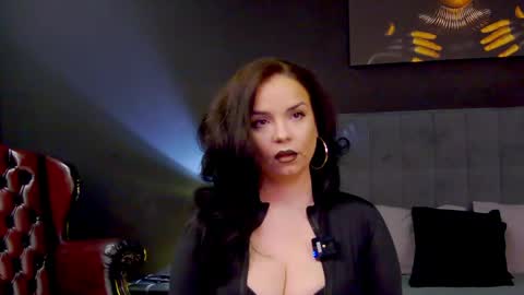 Snapshot of missalicereign chatting on March 29, 2026, 4:45 am AliceReign online show from March 29, 2026, 4:45 am