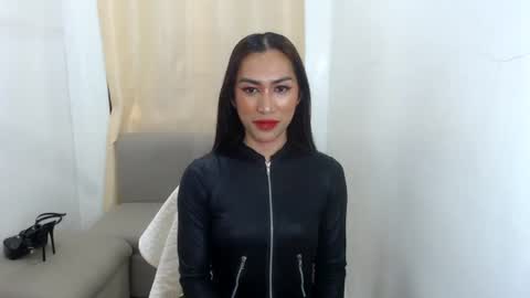 Snapshot of missangelxxx chatting on June 27, 2026, 4:06 am missangelxxx online show from June 27, 2026, 4:06 am