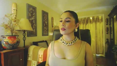 Snapshot of missbrownx chatting on July 5, 2026, 3:41 pm Brownie -P online show from July 5, 2026, 3:41 pm