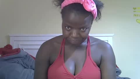 misscandy352_ online show from April 8, 2026, 11:16 pm