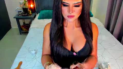 Carla online show from January 14, 2026, 3:34 am
