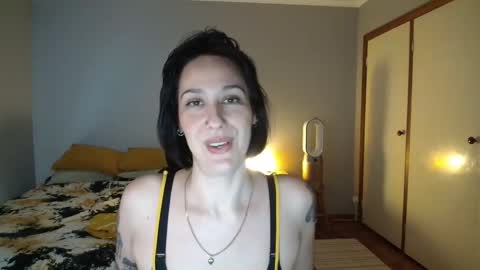 MissCarmilla444 online show from September 30, 2025, 11:32 pm