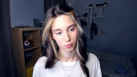 Shelley online show from September 9, 2025, 7:19 am