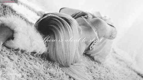 Chloe freelance model Please your thumbs up are important  online show from October 23, 2025, 11:24 pm