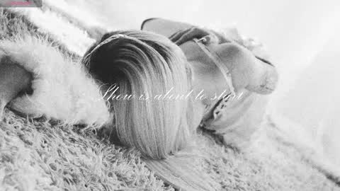 Chloe freelance model Please your thumbs up are important  online show from November 24, 2025, 12:21 am