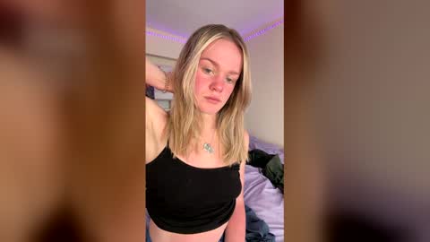 misscorielee2 online show from April 30, 2026, 6:14 pm