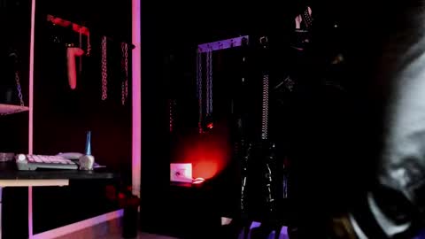 Missdarklady online show from September 18, 2025, 11:07 pm