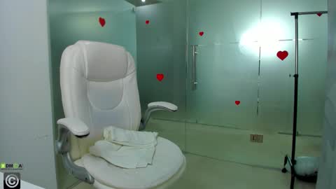 Miss Domina online show from January 10, 2026, 4:14 am